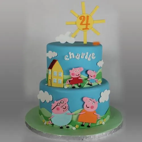 💞 Candy Spinning Cake 💞 #pink #pinkcake #candy #candycake #spinning ... |  TikTok