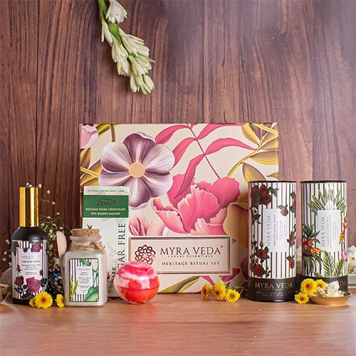 Nourishing Spa  N  Treat Delights Gift Box